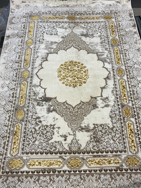 Nadia Saffron & Ivory Classic Rug