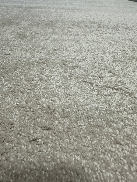Polar Cream Area Rug (5 x 8)